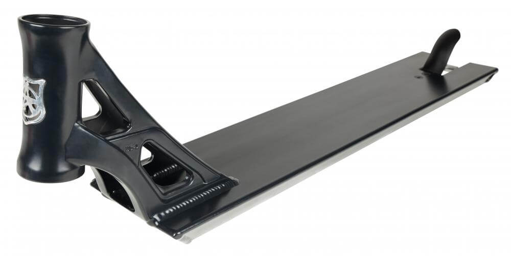 Addict Deck 590mm Blacksmith Tobias Mayer Black